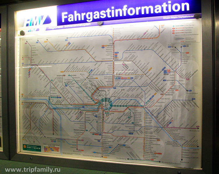 С жд вокзала Франкфурта можно путешествовать не только по всей Германии, но и во многие города Европы.